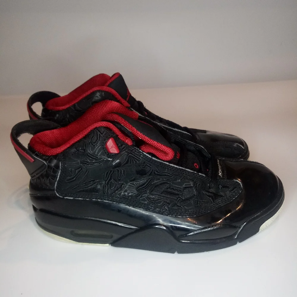 Air jordan dub zero black and red size 8 - Picture 3 of 4